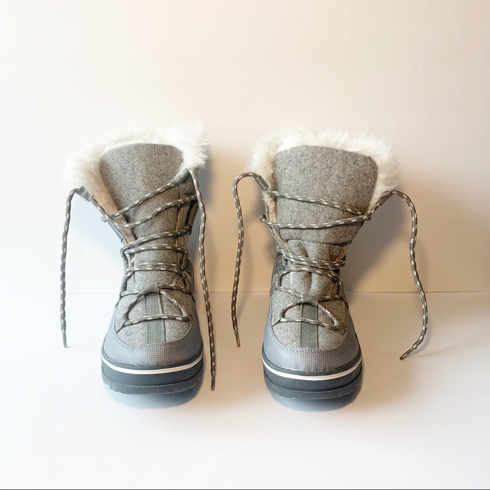 Maurices Wendy Gray Boots Size 8.5